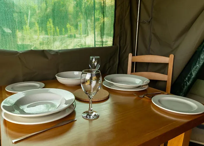 럭셔리텐트 Safari Glamping Portugal Parrot Ventosa (Braga)